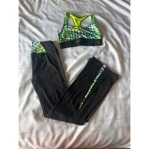 Victoria’s Secret Neon & Black Matching Set, Bra + Flare Yoga Pants Long Tall M